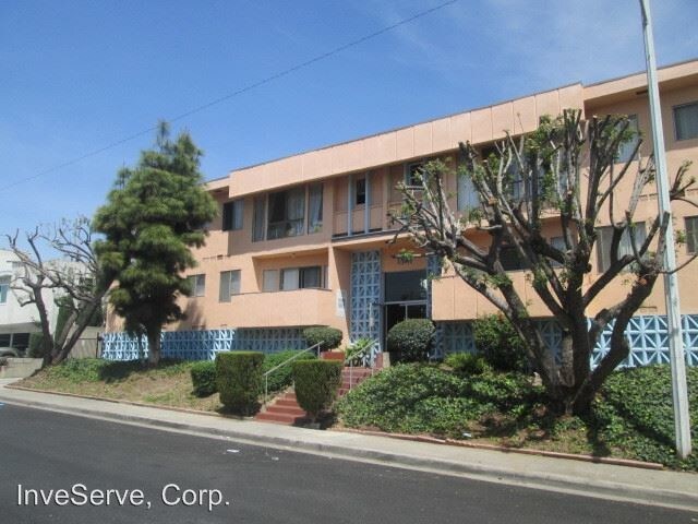 Primary Photo - 1541 College View Dr