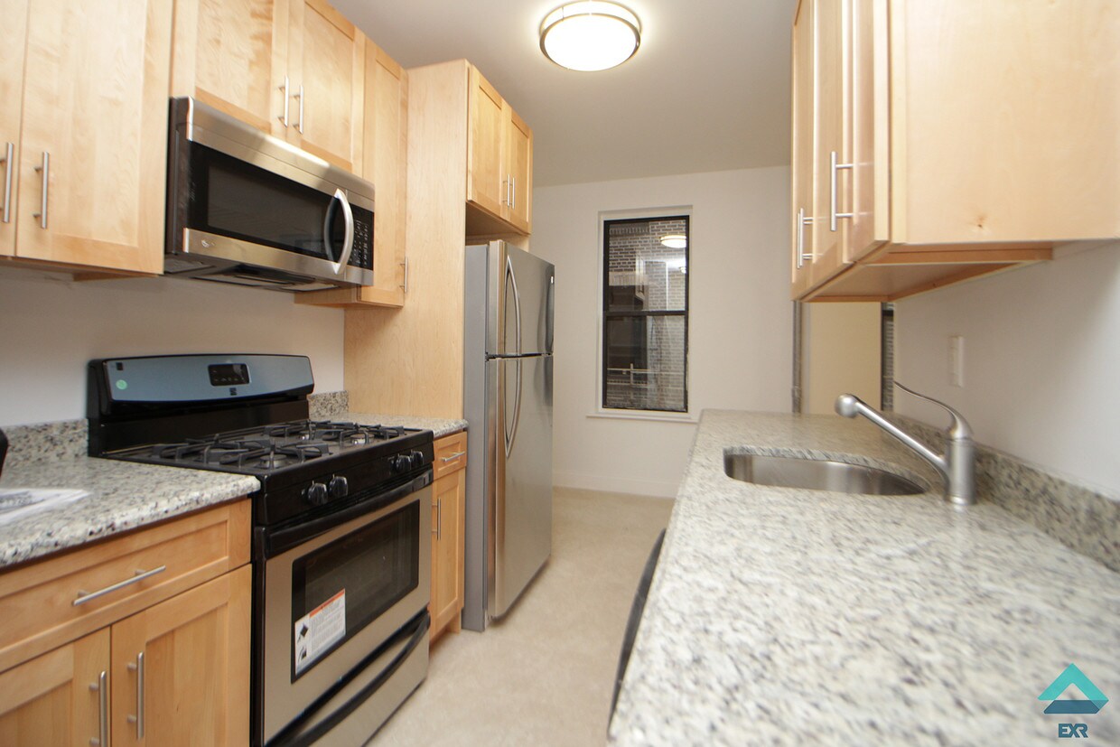 Primary Photo - 522 Ocean Ave