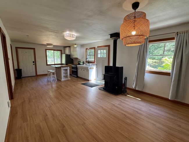 Building Photo - 9826 SW 156th St