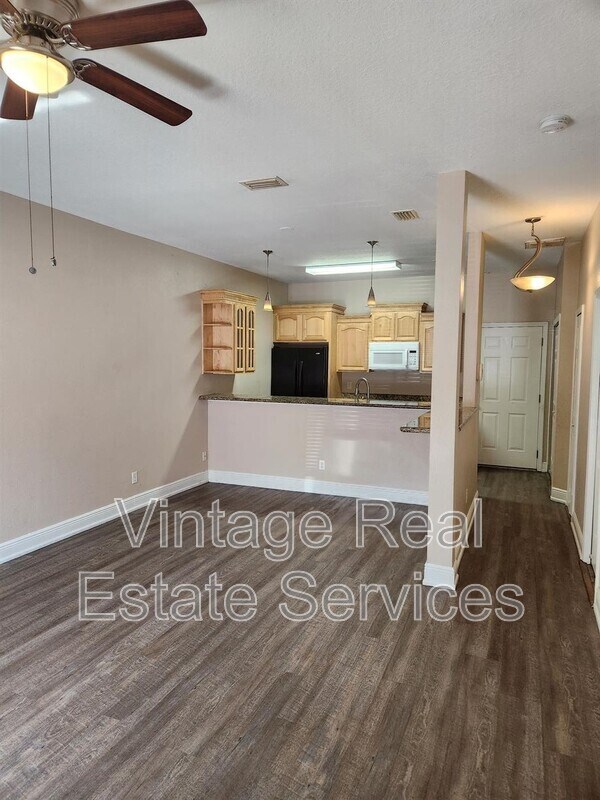 Foto del edificio - 12008 Peach Grv Ct