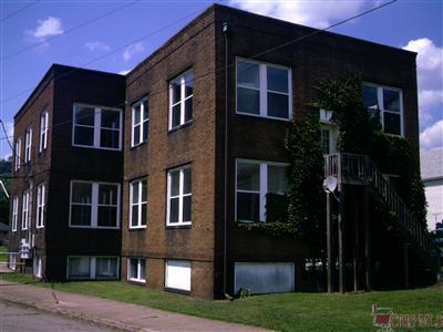 Building Photo - 800 Phoenix Ave