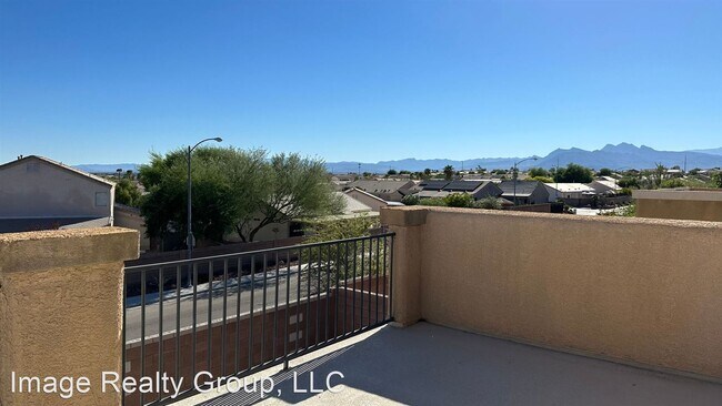 Building Photo - 5 br, 3 bath House - 3005 Palladio Ave.