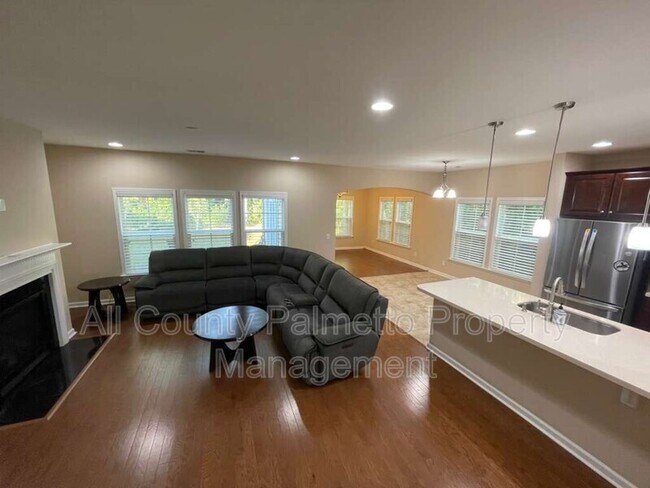 Foto del edificio - 120 Gazania Way