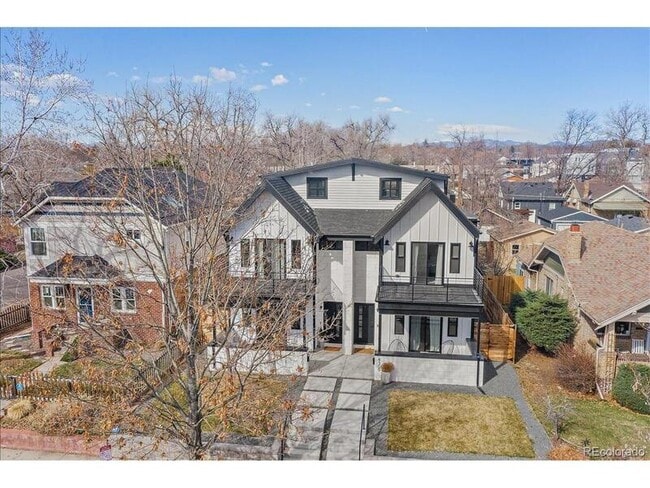 Building Photo - 4309 Vallejo St