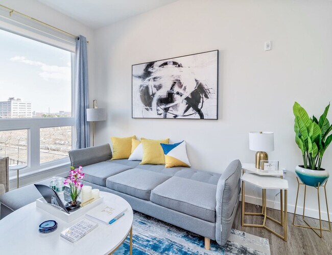 Building Photo - 22 Gold St