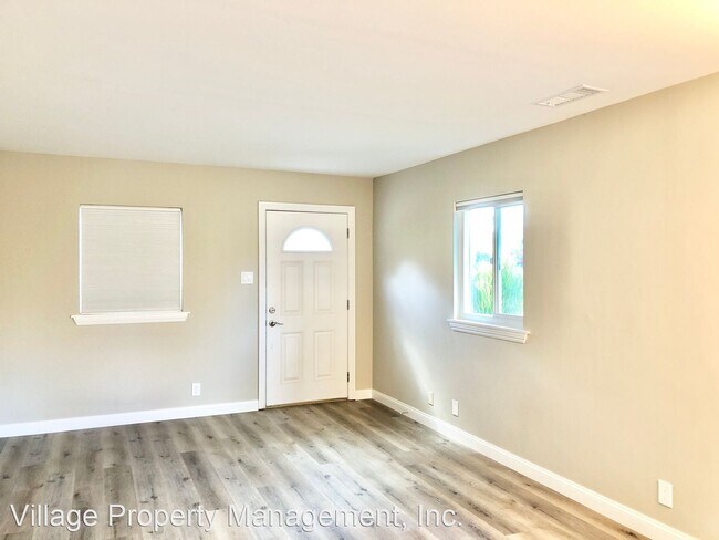 Building Photo - 2 br, 2 bath House - 706 Palomino Road