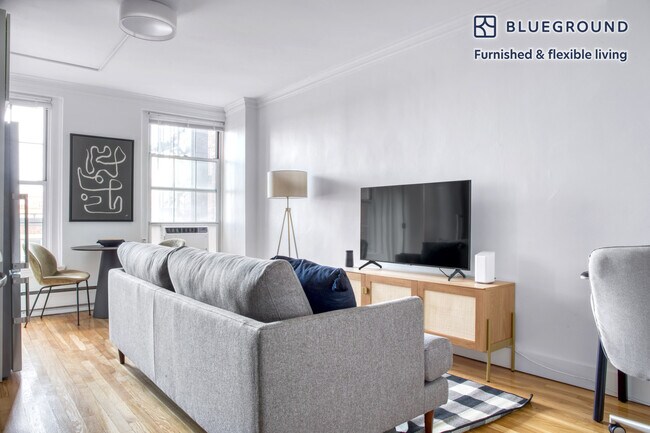 Foto del edificio - 1284 Beacon St
