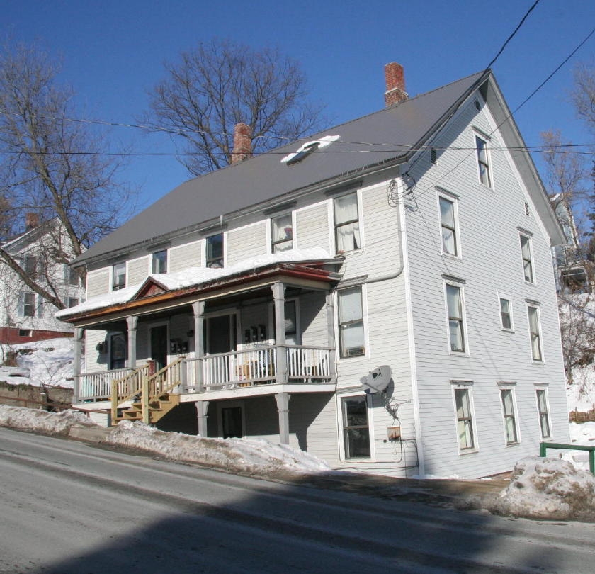 Foto del edificio - 172 Maple St