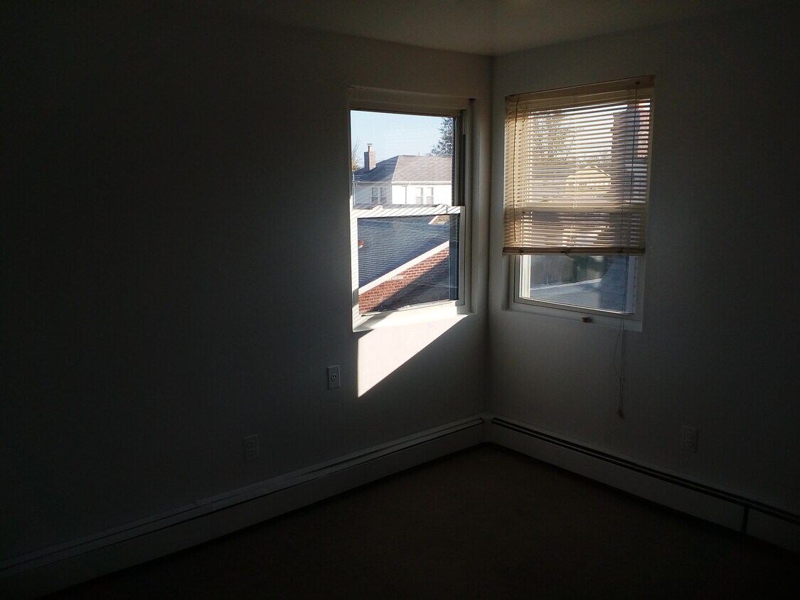Dormitorio - 12917 Harry Douglass Way