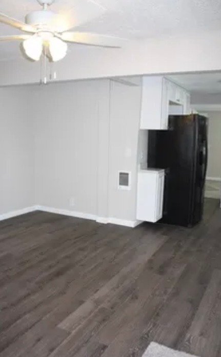Foto del edificio - 1078 Blaine Ave