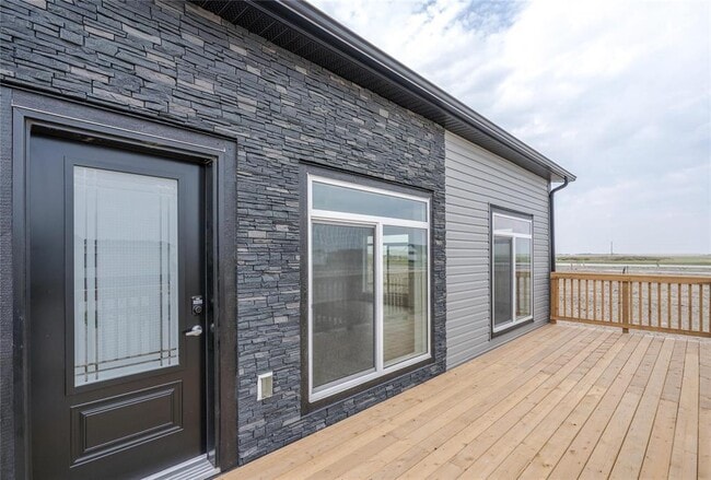 Building Photo - 22 Vista Ln