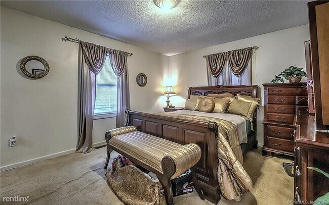 Foto del edificio - 3 br, 3 bath House - 88 Taylor Ave