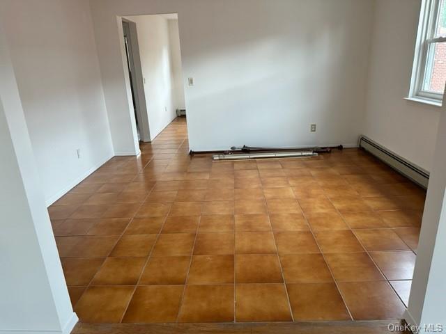 Building Photo - 69 Veltri Ln