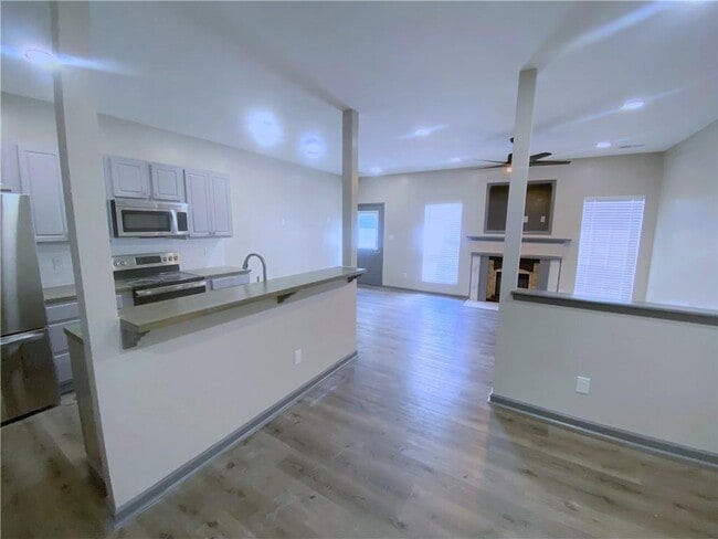 Building Photo - 4938 Wexford Trail