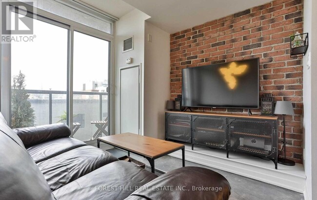 Building Photo - 68 Abell St