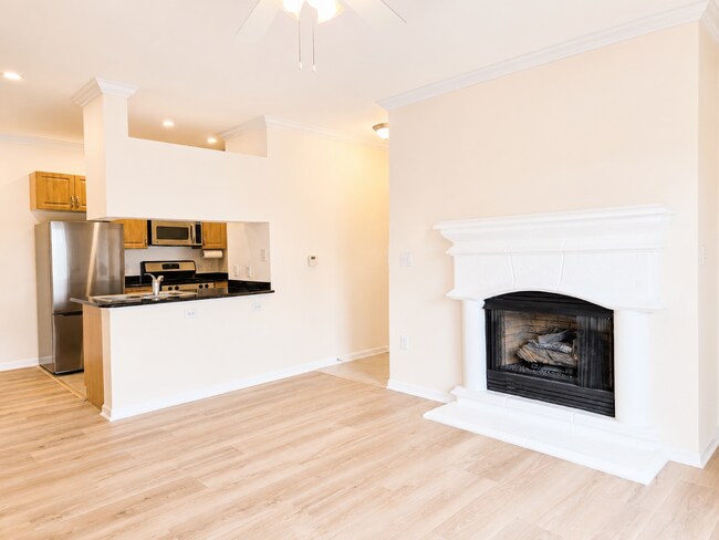 Foto del edificio - 4405 Weatherington Lane, Fairfax, VA 22030