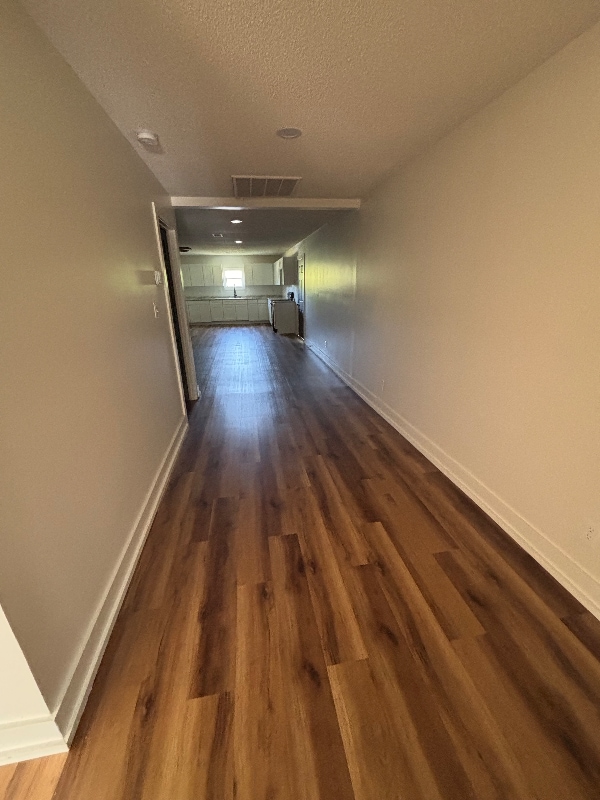 Foto del edificio - 295 Hill Chapel Rd