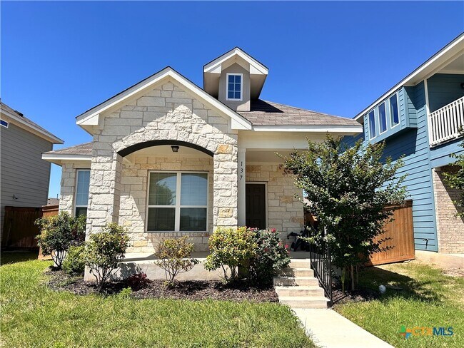 Foto del edificio - 137 Rustic Glen Dr