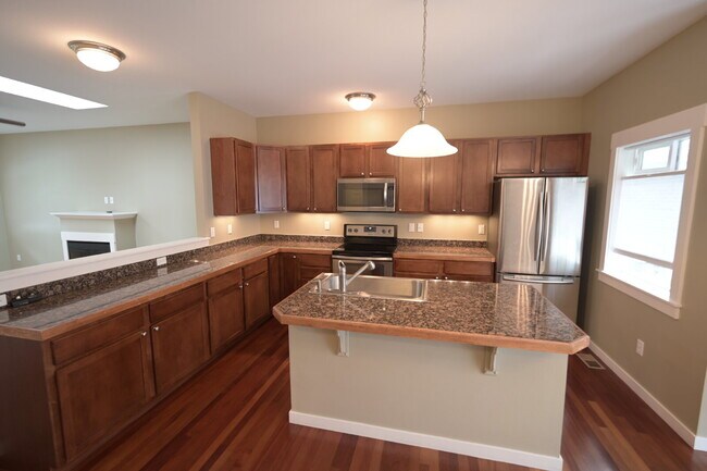 Foto del edificio - 2 bed 2 bath 2 car garage, in Sequim