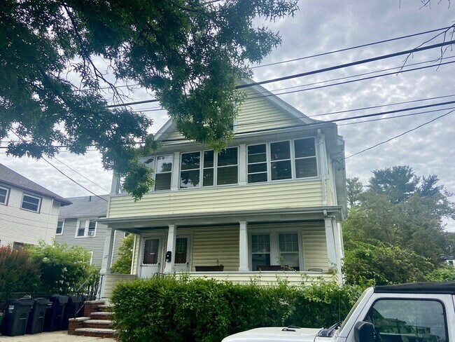 Foto del edificio - 14 Murray Hill Road