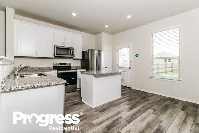 Building Photo - 157 Rosetta Rd