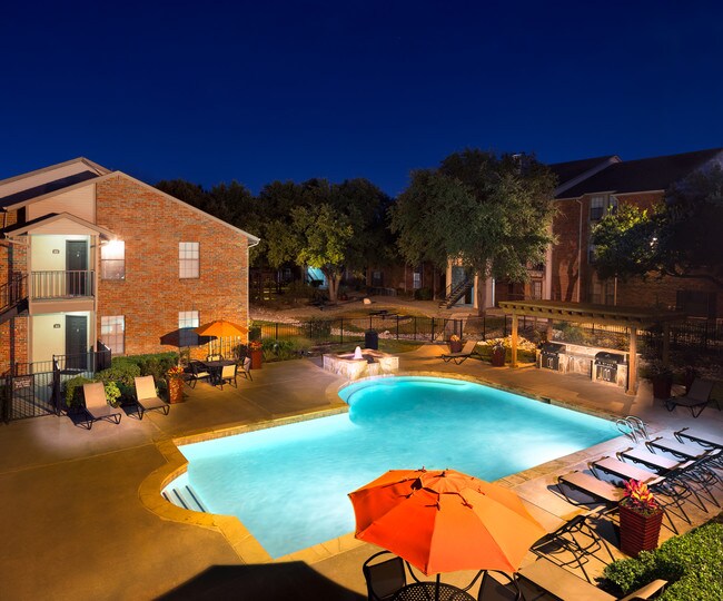 Wellington at Willow Bend Apartments Plano, TX