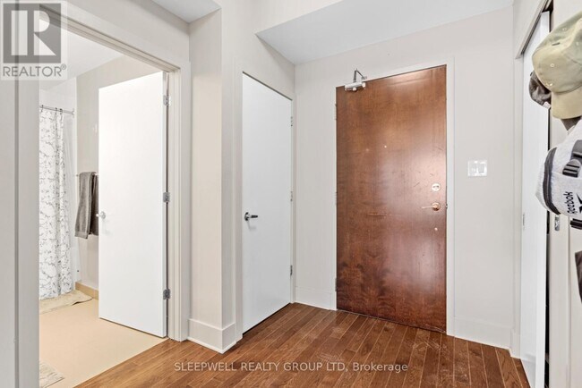 Photo du bâtiment - 101 Richmond Rd