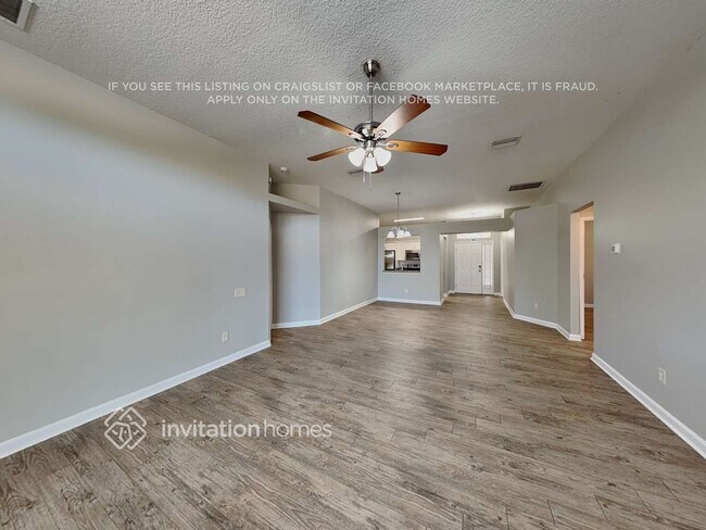 Foto del edificio - 10418 Soaring Eagle Dr