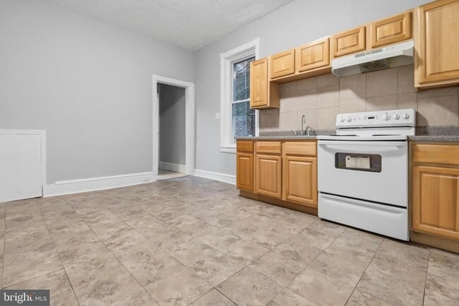 Foto del edificio - 3545 N 11th St