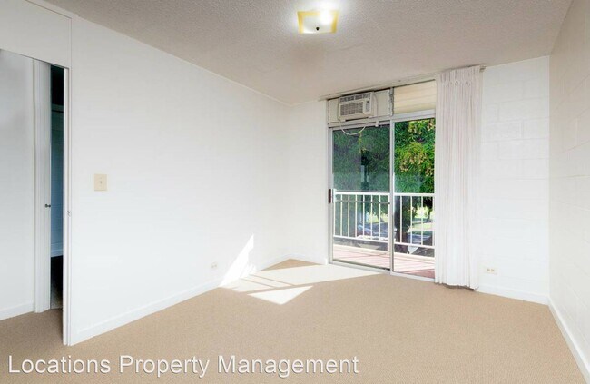 Building Photo - 2 br, 1 bath House - 708 Palani Ave. #304