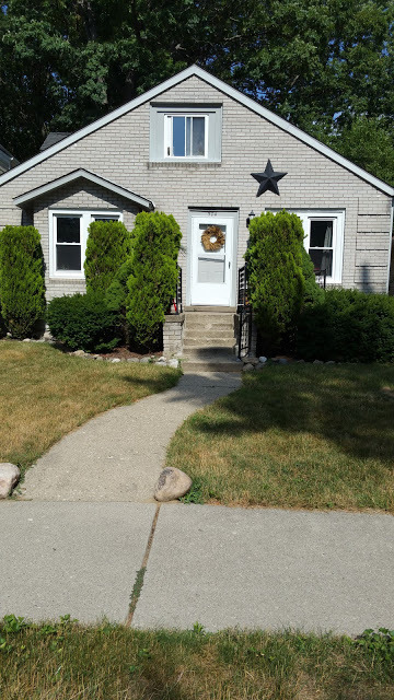 Primary Photo - Royal Oak Duplex - Fairgrove