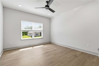 Building Photo - 1051 Whistler St
