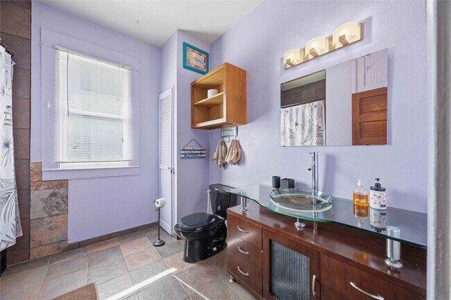 Foto del edificio - 405 W Drew St