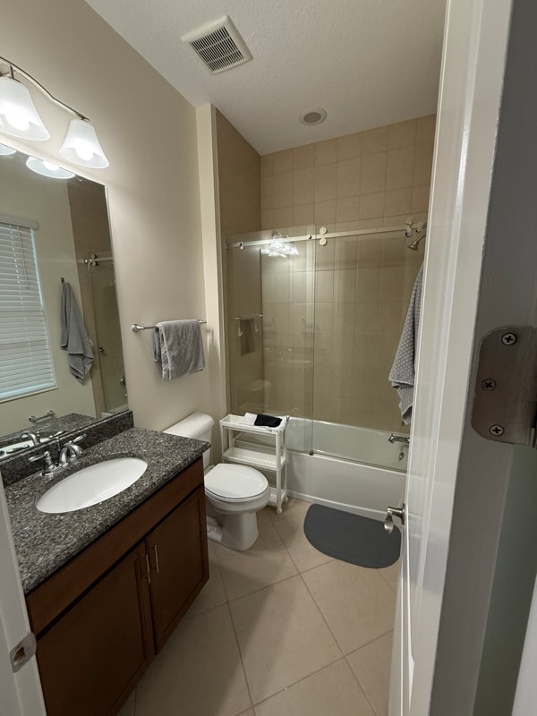 Building Photo - 15859 Goldfinch Cir
