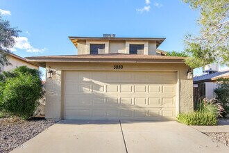 Building Photo - 3830 W Marconi Ave