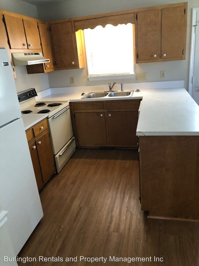 Foto del edificio - 2 br, 1.5 bath House - 2430 Moran Street
