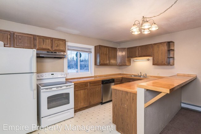 Building Photo - 1122 Matthew Cir