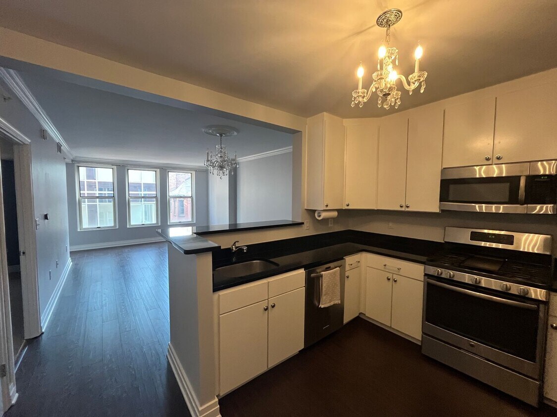 Foto principal - UPDATED Modern 1BR at The Artisan | Downto...