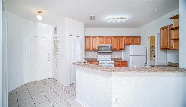 Foto del edificio - 6149 Metrowest Blvd