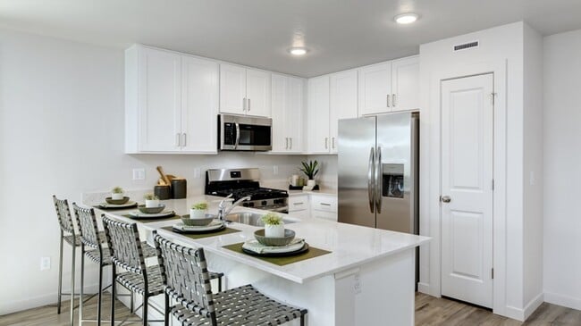 Building Photo - 11049 W Hidden Pt St