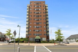 Building Photo - 474 Revere Beach Blvd