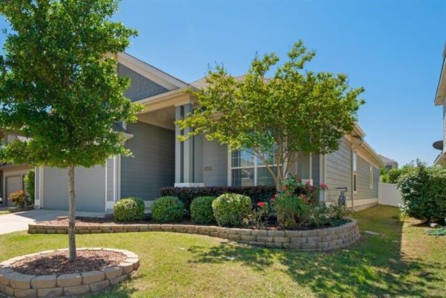 Building Photo - 5028 Holliday Dr