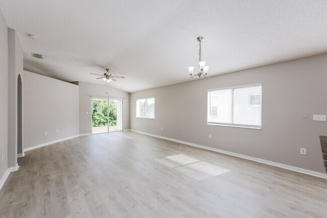 Foto del edificio - 12926 Fieldmoor Ct