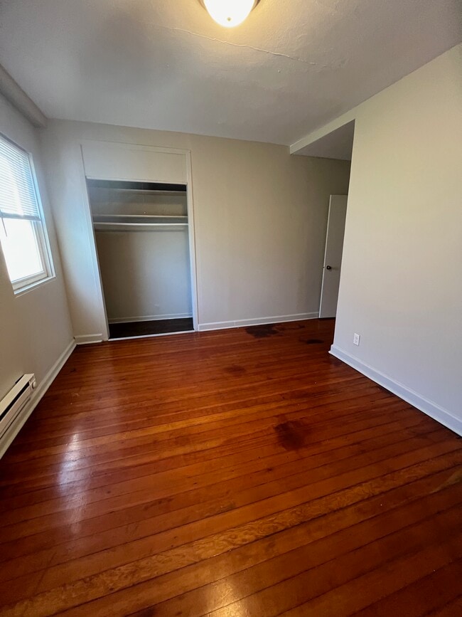 Building Photo - 65 E William St