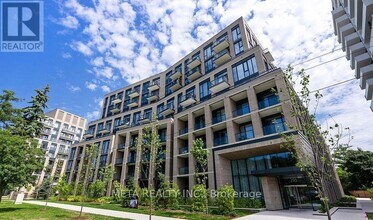 Building Photo - 293 The Kingsway
