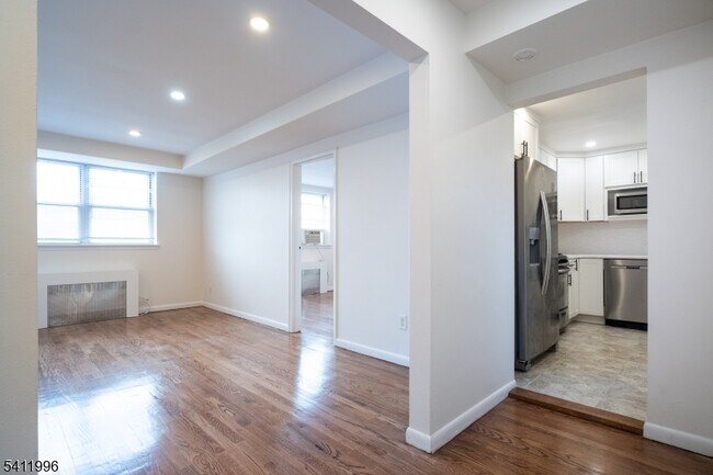 Foto del edificio - 59-61 Brighton Ave