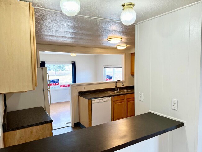 Foto del edificio - Southside 2 Bed Mobile Home at Southwood Manor