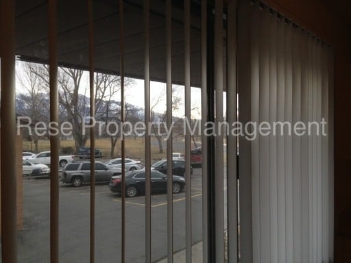 Building Photo - AMAZING LOCATION! GREAT PRICE!
