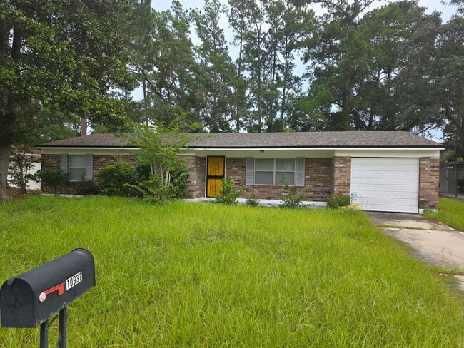 Building Photo - 10937 Key Coral Dr