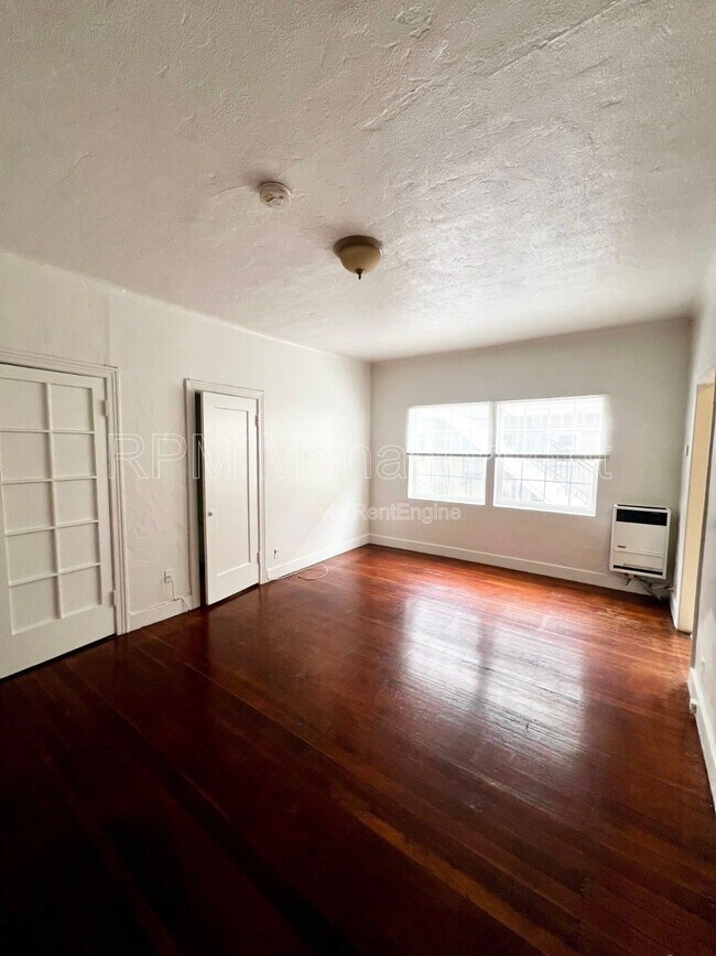 Building Photo - 1740 Winona Blvd